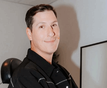 Guillaume Pineault surpris par sa conjointe en direct à la télé 3 Guillaume Pineault surpris par sa conjointe en direct à la télé Capture decran 2025 09 28 115752 Guillaume Pineault surpris par sa conjointe en direct à la télé
