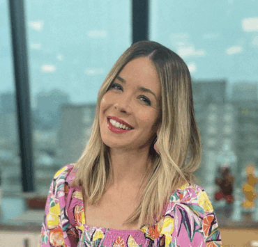 En convalescence, Sabrina Cournoyer se tourne vers la romance 3 En convalescence, Sabrina Cournoyer se tourne vers la romance Capture decran le 2025 09 02 a 08.54.02 e1756817697963 En convalescence, Sabrina Cournoyer se tourne vers la romance