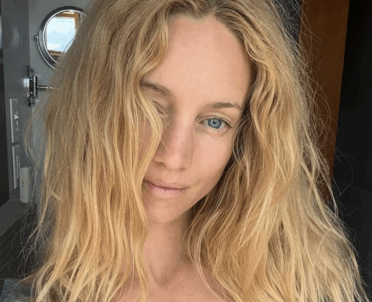 Capture decran le 2025 09 08 a 09.38.35 e1757339230540 Laurence Leboeuf se dévoile dans un lac en tenue d’Ève : elle est splendide!