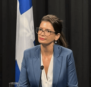 Geneviève Guilbault quitte le ministère des Transports ! 2 Geneviève Guilbault quitte le ministère des Transports ! Capture decran le 2025 09 09 a 16.55.25 e1757451390461 Geneviève Guilbault quitte le ministère des Transports !