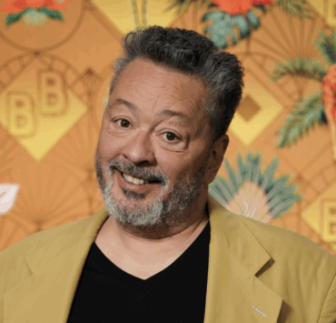 Capture decran le 2025 09 15 a 11.32.07 e1757950376373 Normand Brathwaite vole la vedette dans le numéro d’ouverture des Gémeaux, revoyez la scène [ vidéo ]