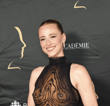 Karine Vanasse s’affiche pour la première fois en public avec son amoureux bien connu 3 Karine Vanasse s’affiche pour la première fois en public avec son amoureux bien connu Capture decran le 2025 09 16 a 08.53.45 e1758027436877 Karine Vanasse s’affiche pour la première fois en public avec son amoureux bien connu