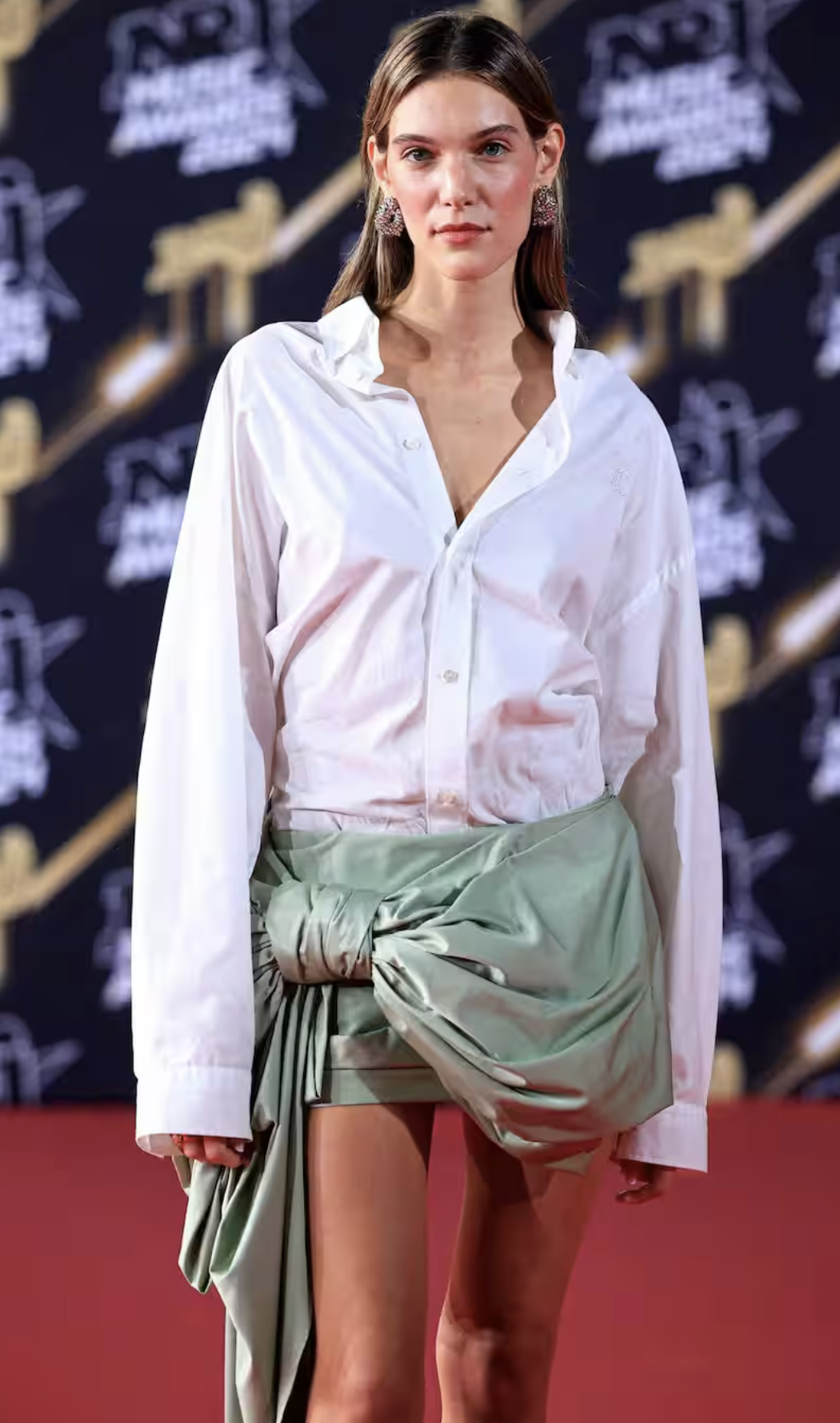 Les 6 looks les plus osés des stars québécoises aperçus lors des galas 6 Les 6 looks les plus osés des stars québécoises aperçus lors des galas Capture decran le 2025 09 23 a 09.49.07 Les 6 looks les plus osés des stars québécoises aperçus lors des galas