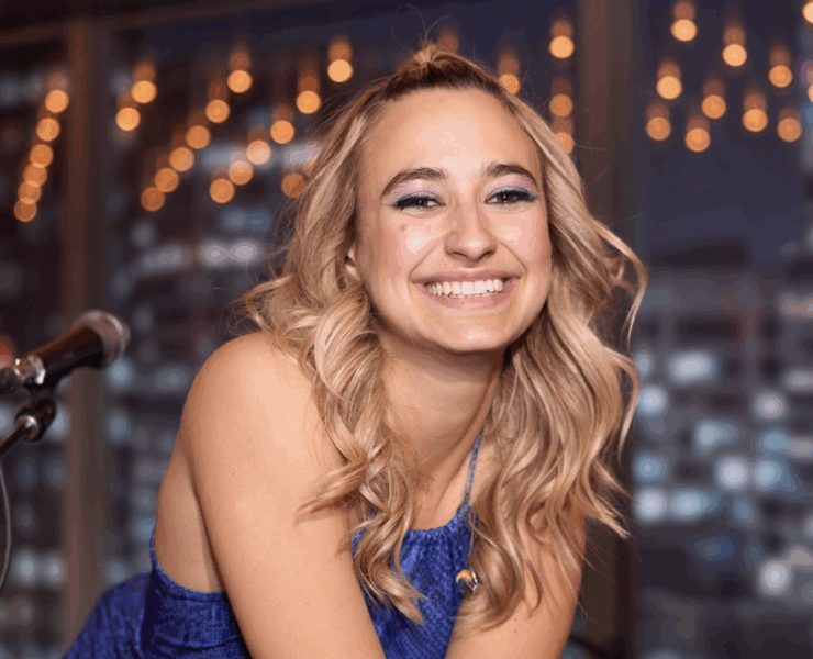 Capture decran le 2025 09 29 a 08.48.22 e1759150170217 Éléonore Lagacé fait sensation avec une vidéo en lingerie