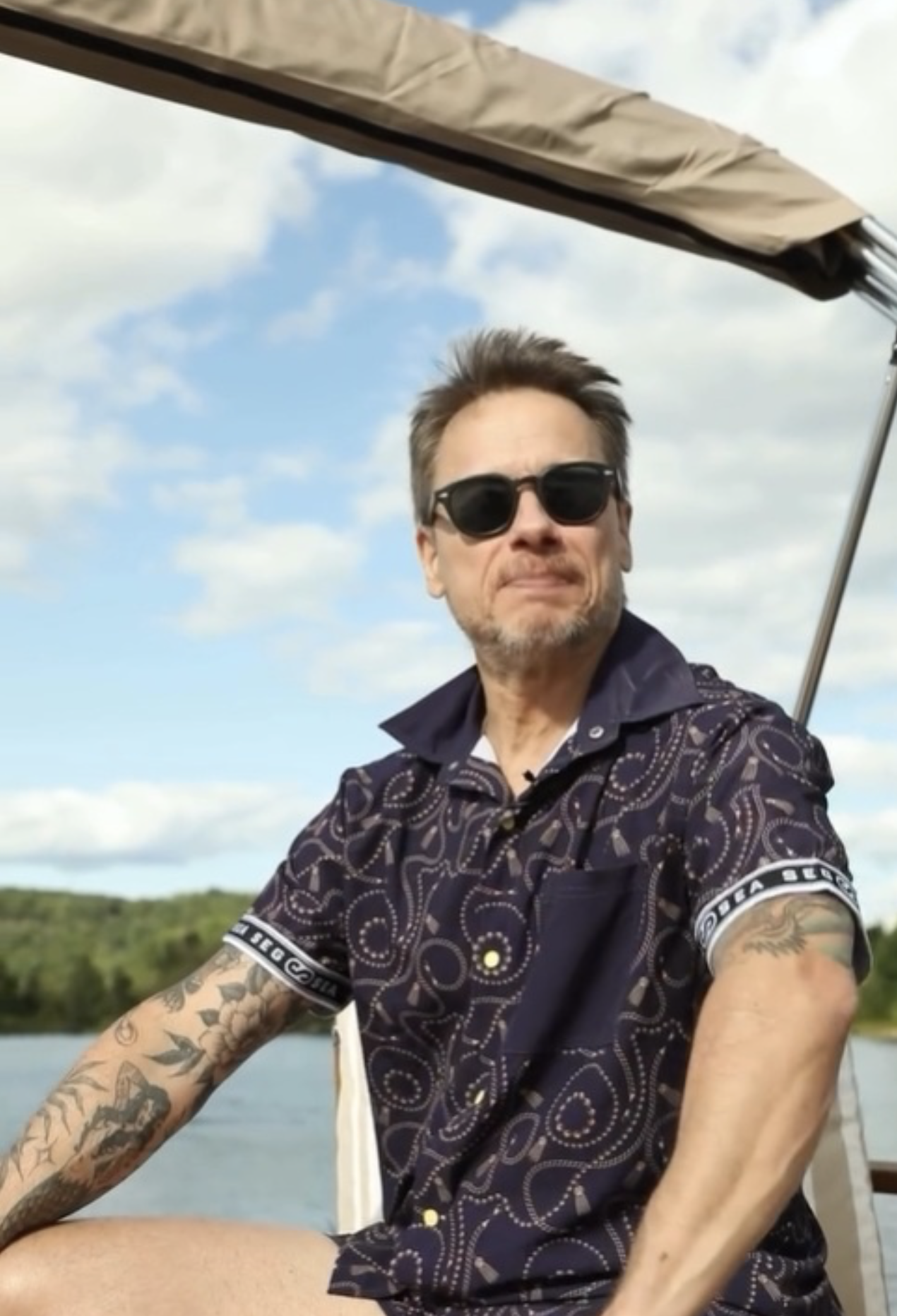 Capture decran le 2025 09 30 a 09.54.10 Stéphane Rousseau partage des photos de sa nouvelle acquisition