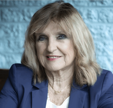 Dominique Michel rayonne encore à 93 ans sur ces photos inédites 4 Dominique Michel rayonne encore à 93 ans sur ces photos inédites Capture decran le 2025 09 30 a 12.31.59 Dominique Michel rayonne encore à 93 ans sur ces photos inédites