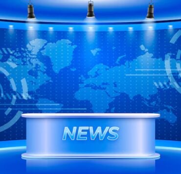 Une chaîne albanaise innove pour relancer son journal télévisé 2 Une chaîne albanaise innove pour relancer son journal télévisé arriere plan realiste du studio nouvelles 23 2149985606 Une chaîne albanaise innove pour relancer son journal télévisé
