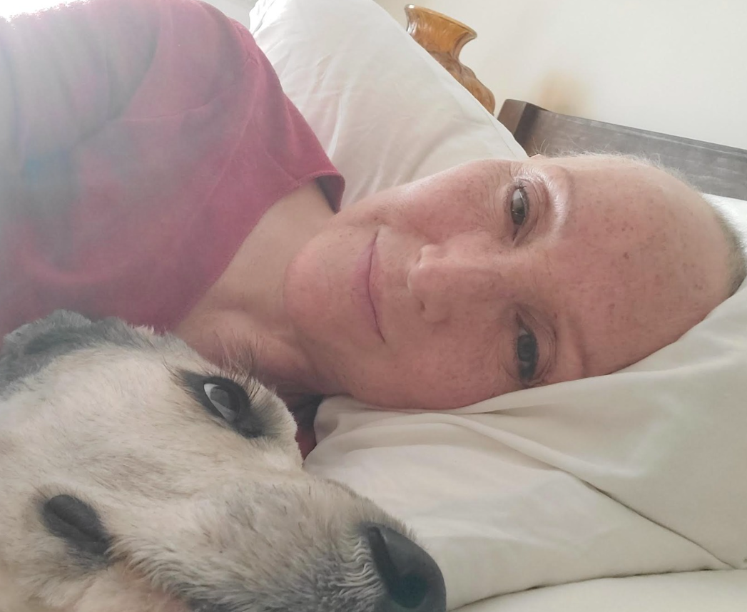 Capture decran 2025 10 02 111543 1 an après son diagnostic, Julie Drolet dévoile en 20 images-choc son combat contre le cancer