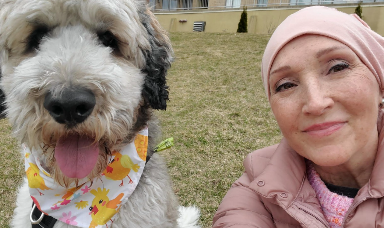 Capture decran 2025 10 02 111601 1 an après son diagnostic, Julie Drolet dévoile en 20 images-choc son combat contre le cancer