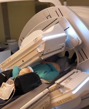 Capture decran 2025 10 02 111746 1 an après son diagnostic, Julie Drolet dévoile en 20 images-choc son combat contre le cancer