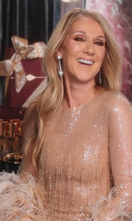Capture decran 2025 10 02 124741 Céline Dion fait tourner les têtes dans un style audacieux pour un projet spécial [PHOTOS]