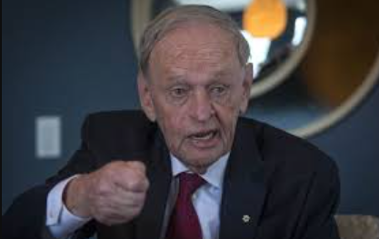 Le gouvernement Legault réclame 100 000 $ au petit-neveu de Jean Chrétien 1 Le gouvernement Legault réclame 100 000 $ au petit-neveu de Jean Chrétien Capture decran 2025 10 06 115413 Le gouvernement Legault réclame 100 000 $ au petit-neveu de Jean Chrétien