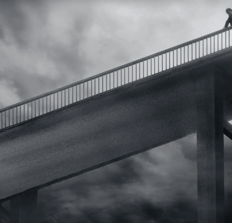 Capture decran 2025 10 08 032921 Fixez cette image pendant quelques secondes : une seule personne est r&eacute;ellement sur le pont