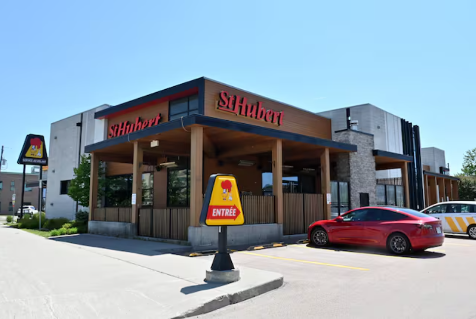 Après plus de 40 ans, le St-Hubert du boulevard Laurier tourne la page 1 Après plus de 40 ans, le St-Hubert du boulevard Laurier tourne la page Capture decran 2025 10 11 101530 Après plus de 40 ans, le St-Hubert du boulevard Laurier tourne la page