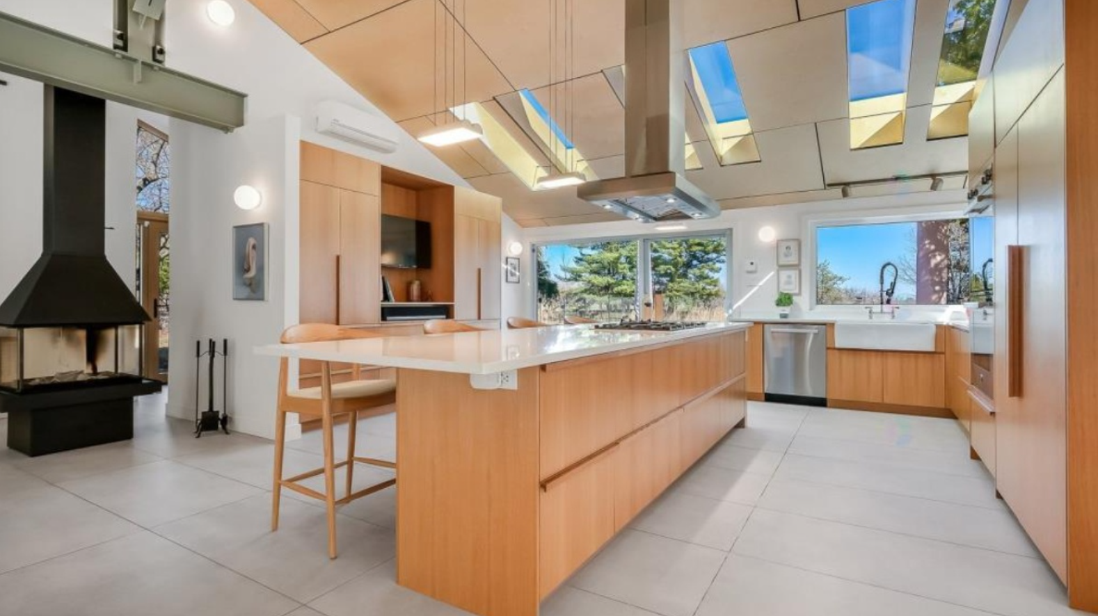 Capture decran 2025 10 11 102437 Marc Labrèche vient de vendre sa maison pour 2 500 000$ et voici toutes les photos