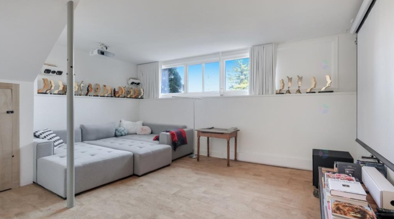 Capture decran 2025 10 11 102500 Marc Labrèche vient de vendre sa maison pour 2 500 000$ et voici toutes les photos