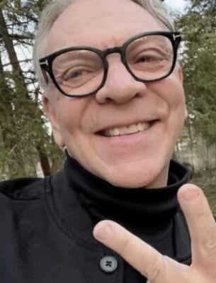 Marc Labrèche vient de vendre sa maison pour 2 500 000$ et voici toutes les photos 1 Marc Labrèche vient de vendre sa maison pour 2 500 000$ et voici toutes les photos Capture decran 2025 10 11 105506 Marc Labrèche vient de vendre sa maison pour 2 500 000$ et voici toutes les photos