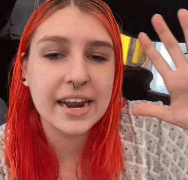 Une Québécoise choque TikTok : son repas KFC lui coûte… 70 $ ! 2 Une Québécoise choque TikTok : son repas KFC lui coûte… 70 $ ! Capture decran 2025 10 21 103049 Une Québécoise choque TikTok : son repas KFC lui coûte… 70 $ !