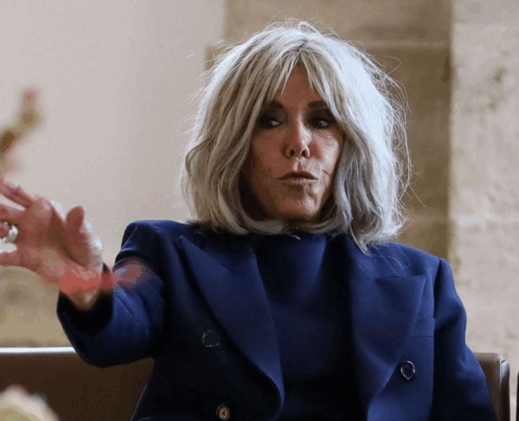 Capture decran 2025 10 31 051226 &ldquo;Macron est foutu mais &agrave; un point&rdquo; : la voyante qui choque la France avec une proph&eacute;tie d&eacute;concertante sur l&rsquo;avenir du pays