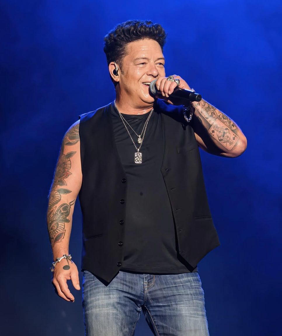 Capture decran le 2025 10 02 a 09.45.16 Les fils d’Éric Lapointe apparaissent dans de nouvelles photos: ils ont bien grandi