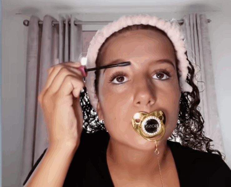 Capture decran le 2025 10 06 a 12.26.02 e1759768050866 Des adultes adoptent un objet surprenant pour apaiser leur stress