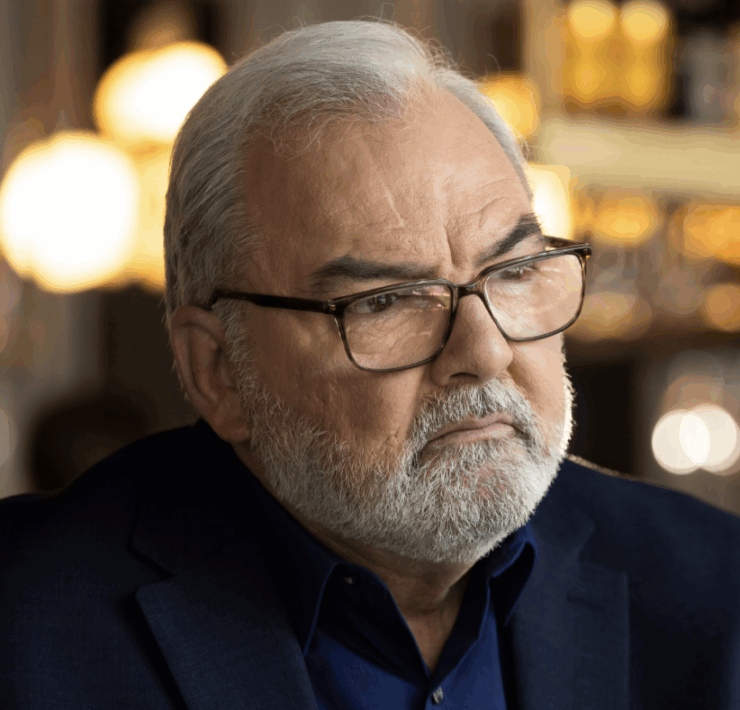 Capture decran le 2025 10 07 a 16.31.18 e1759869150120 Gildor Roy r&eacute;v&egrave;le avoir &eacute;t&eacute; suivi par la police sur un plateau de tournage [vid&eacute;o]