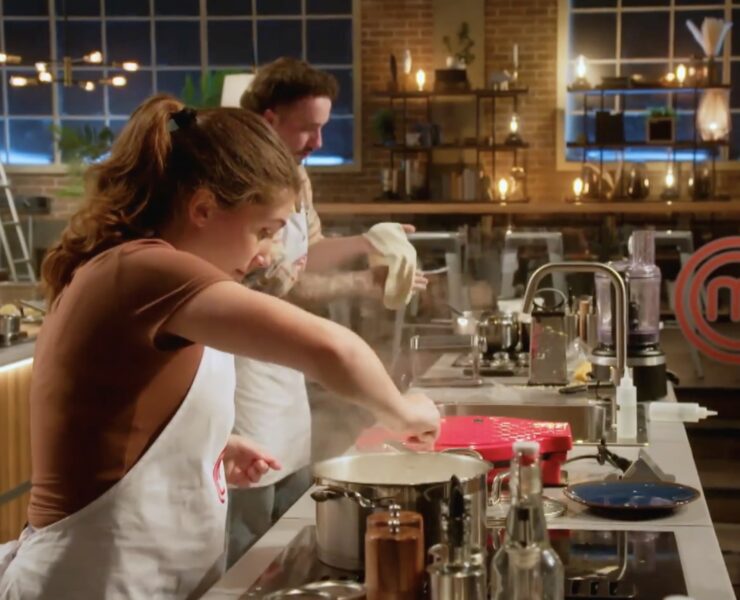 Capture decran le 2025 10 07 a 20.28.32 « Ça m’énerve et je panique ! » : moment de crise en cuisine à MasterChef Québec