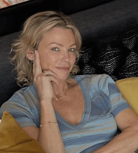 Capture decran le 2025 10 09 a 12.51.36 Caroline Néron rayonne en bikini sous le soleil de Charlevoix