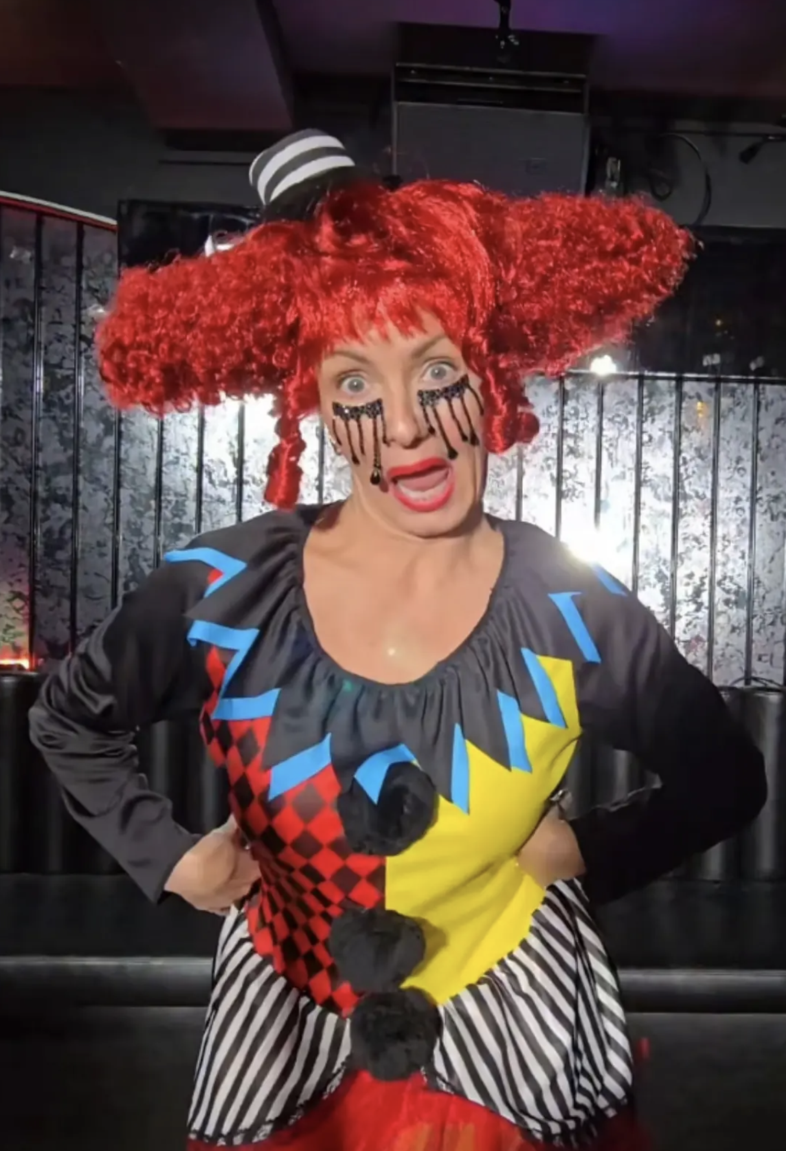 Véronique Cloutier dévoile son costume d’Halloween… et c’est quelque chose ! 2 Véronique Cloutier dévoile son costume d’Halloween… et c’est quelque chose ! Capture decran le 2025 10 31 a 11.48.19 Véronique Cloutier dévoile son costume d’Halloween… et c’est quelque chose !