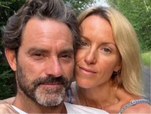 Le grand retour public de Guillaume Lemay-Thivierge : sourires, complicité et nouveau départ 3 Le grand retour public de Guillaume Lemay-Thivierge : sourires, complicité et nouveau départ Capture decran 30 10 2025 04944 vedettequebec.com Le grand retour public de Guillaume Lemay-Thivierge : sourires, complicité et nouveau départ