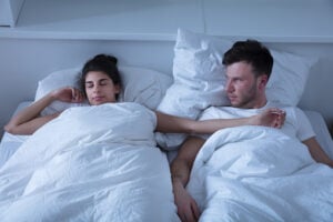 Combien de temps un homme peut-il vivre sans intimité physique ? 3 Combien de temps un homme peut-il vivre sans intimité physique ? istockphoto 928074440 170667a Combien de temps un homme peut-il vivre sans intimité physique ?