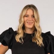 236327 0681ao Alicia Kemper dévoile un regard complice et touchant sur sa vie