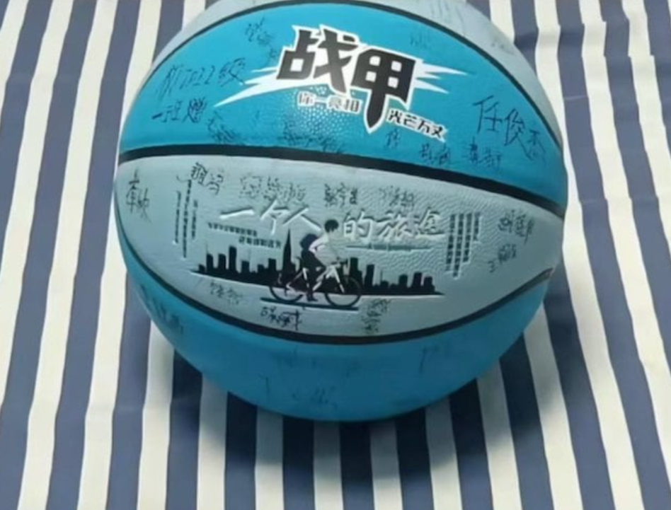 Des collégiens marchent 2 km pour dire adieu à leur camarade mourant : il décède le lendemain 4 Des collégiens marchent 2 km pour dire adieu à leur camarade mourant : il décède le lendemain Capture decran 2025 11 01 051148 Des collégiens marchent 2 km pour dire adieu à leur camarade mourant : il décède le lendemain