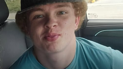 9 adolescents arrêtés après l’attirance et l’exécution filmée d’un garçon de 16 ans 1 9 adolescents arrêtés après l’attirance et l’exécution filmée d’un garçon de 16 ans Capture decran 2025 11 02 055613 9 adolescents arrêtés après l’attirance et l’exécution filmée d’un garçon de 16 ans