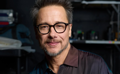 Capture decran 2025 11 02 152101 Une drôle de scène attendait Stéphane Rousseau sur le plateau de STAT… et ce n’est pas dans le script !