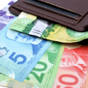 Capture decran 2025 11 03 102427 60 ans et plus? Voici 6 versements que tu pourrais recevoir en novembre sans le savoir