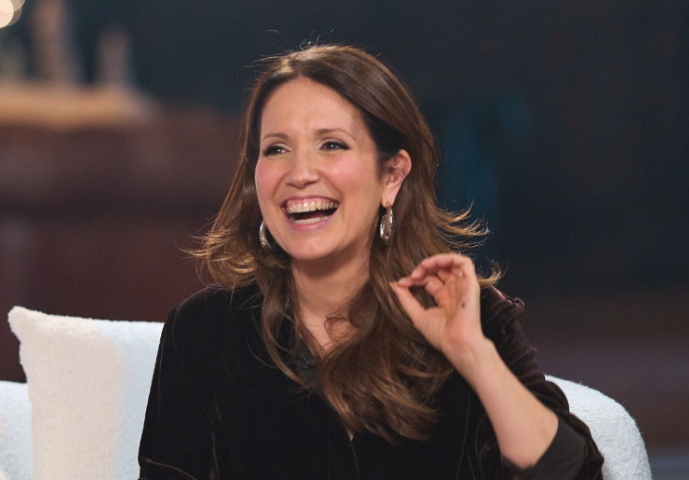 France Beaudoin révèle le prochain invité d’En direct de l’univers – et il s’agit d’un animateur très apprécié 1 France Beaudoin révèle le prochain invité d’En direct de l’univers – et il s’agit d’un animateur très apprécié Capture decran 2025 11 09 114233 France Beaudoin révèle le prochain invité d’En direct de l’univers – et il s’agit d’un animateur très apprécié