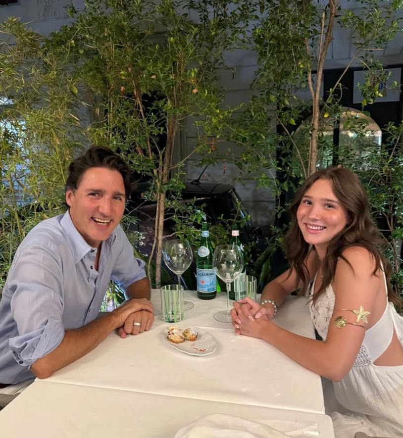 Capture decran 2025 11 09 124425 Le fils de Justin Trudeau présente sa nouvelle blonde – et elle est déjà très connue sur les réseaux sociaux