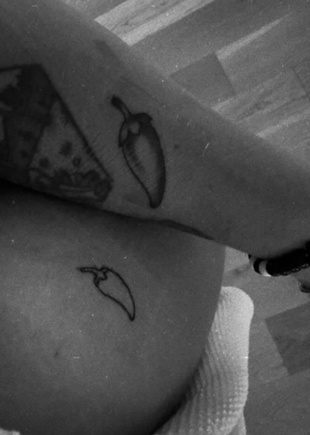 Ludovick Bourgeois dévoile son nouveau tatouage… assorti avec sa blonde ! 2 Ludovick Bourgeois dévoile son nouveau tatouage… assorti avec sa blonde ! Capture decran 2025 11 10 200028 Ludovick Bourgeois dévoile son nouveau tatouage… assorti avec sa blonde !