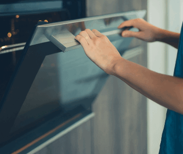 Capture decran 2025 11 12 213301 Le four sale, c’est fini : 4 astuces simples et 100% naturelles pour un four impeccable comme une pro !