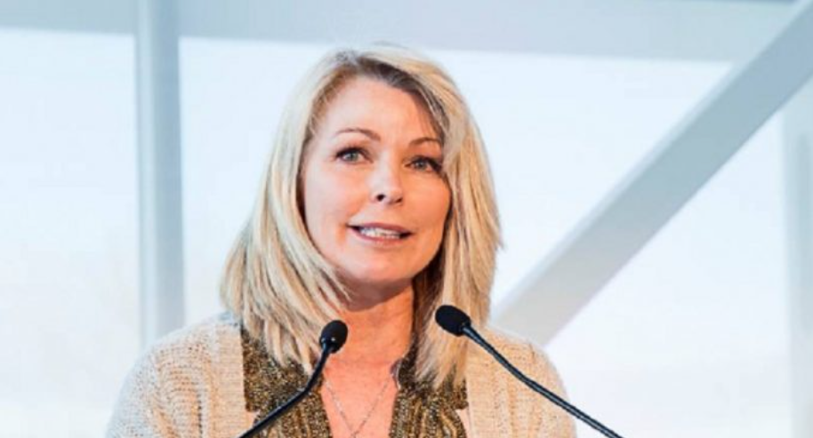 Capture decran 2025 11 14 134713 Colette Provencher explose de colère et met en garde le public contre de faux comptes à son nom