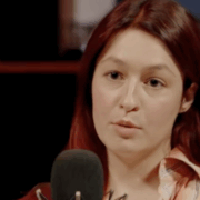 Capture decran 2025 11 14 135443 Lou-Adriane Cassidy lève le voile sur son revenu annuel : les dessous méconnus de la vie d’artiste au Québec