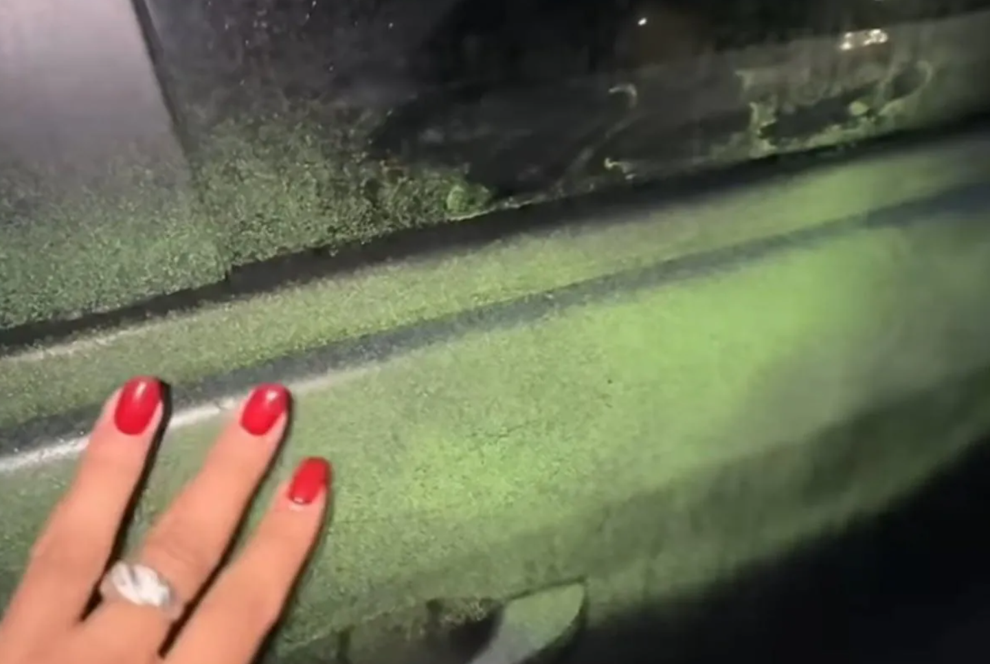 Capture decran 2025 11 14 140457 Découverte troublante : des marques mystérieuses sur des voitures inquiètent plusieurs femmes au Québec