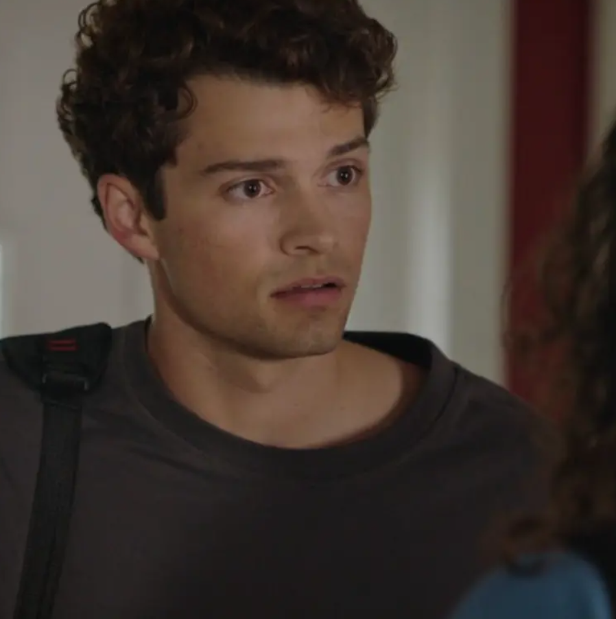 Indéfendable : Les fans commencent à être tannés d’un élément qui revient trop souvent 4 Indéfendable : Les fans commencent à être tannés d’un élément qui revient trop souvent Capture decran 2025 11 15 205645 Indéfendable : Les fans commencent à être tannés d’un élément qui revient trop souvent