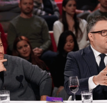 Stéphane Rousseau se fait envoyer une pique par un autre invité sur le plateau de TLMEP 2 Stéphane Rousseau se fait envoyer une pique par un autre invité sur le plateau de TLMEP Capture decran 2025 11 17 123559 Stéphane Rousseau se fait envoyer une pique par un autre invité sur le plateau de TLMEP