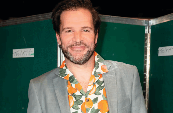 Capture decran 2025 11 20 130854 Louis-Olivier Mauffette officialise sa nouvelle relation : il présente sa conjointe sur le tapis rouge