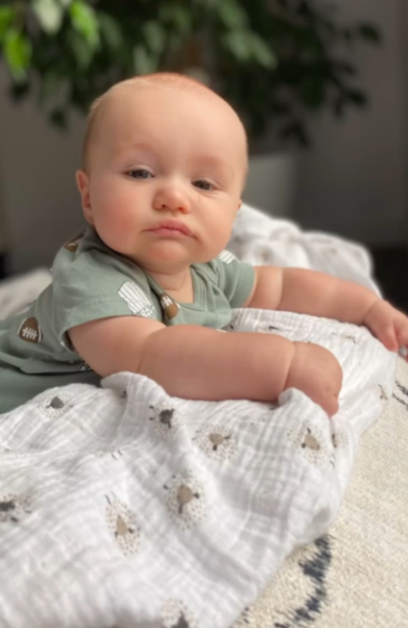 Capture decran 2025 11 20 134705 Découvrez toutes les photos de Noé, le fils de Marianne St-Gelais — qui attend maintenant des jumeaux !