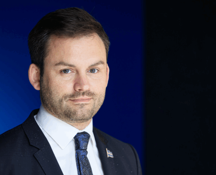 Capture decran 2025 11 21 221420 Voici la femme qui fait battre le cœur de Paul St-Pierre Plamondon : Alexandra Tremblay sort du silence