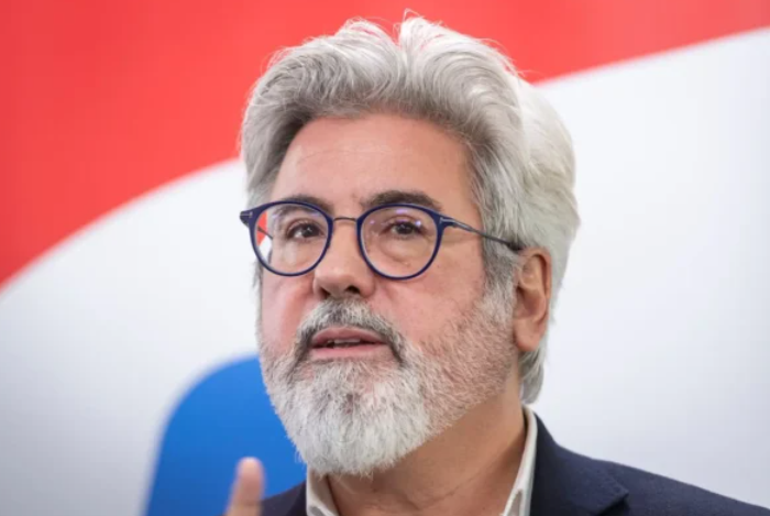 Capture decran 2025 11 21 223034 Le Parti libéral du Québec frappe fort : mise en demeure envoyée dans l’affaire des textos troublants