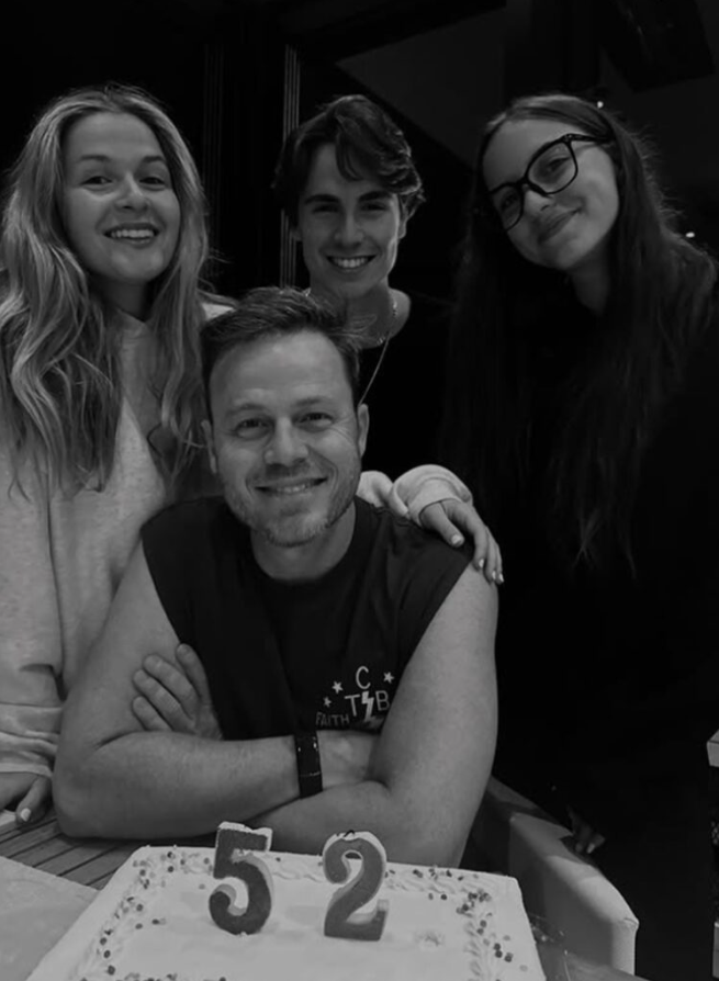 Capture decran 2025 11 21 230611 Découvrez toutes les plus belles photos des enfants de Véronique Cloutier et Louis Morissette en 2025